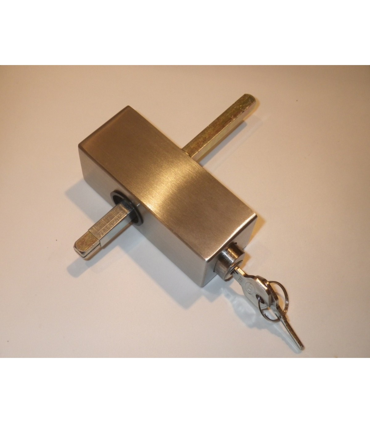 Poignée ALU à clé pour fenetre ou porte fenetre (carre de 7 mm - 35mm)